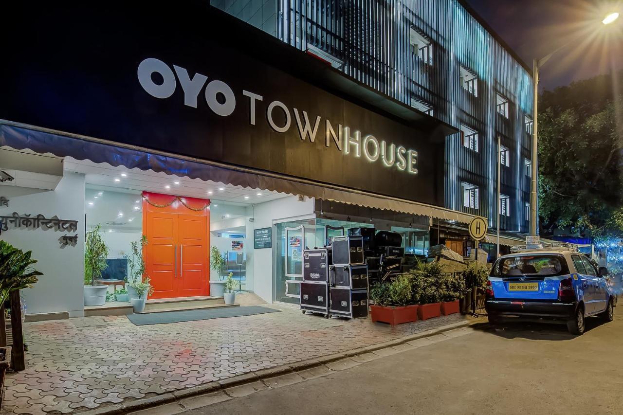 Vaccinated Staff- Oyo Townhouse 105 Khar West Station Hotel Bombaim Exterior foto